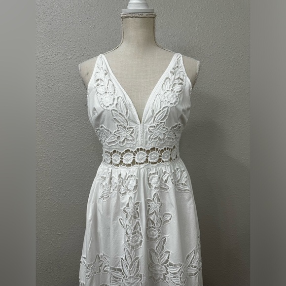 Anthropologie Vineet Bahl Sleeveless V-Neck Floral Cutwork Midi Dress Sz M - Picture 5 of 16